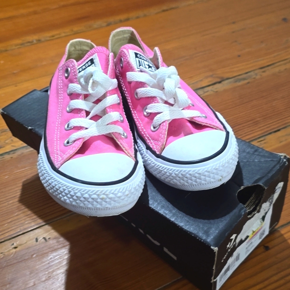 Converse